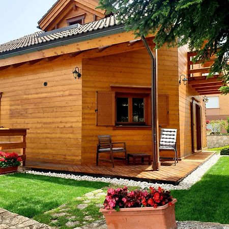 B&B Lo Chalet Di Ocre San Felice d'Ocre Ngoại thất bức ảnh