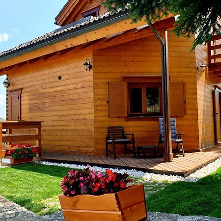 B&B Lo Chalet Di Ocre San Felice d'Ocre Ngoại thất bức ảnh