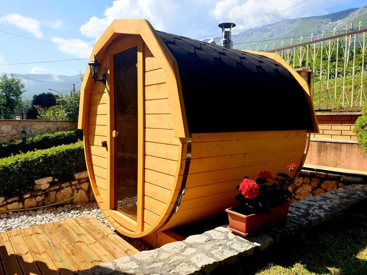 B&B Lo Chalet Di Ocre San Felice d'Ocre Ngoại thất bức ảnh