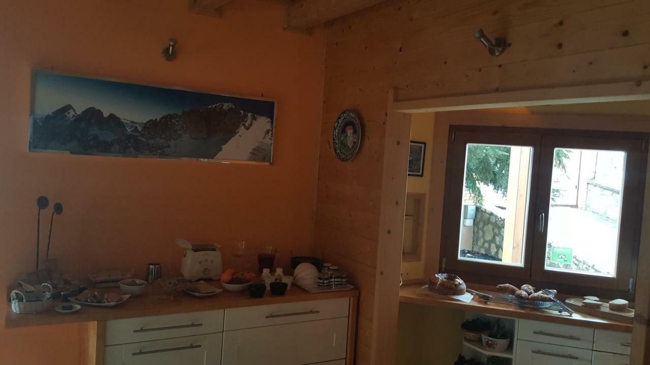 B&B Lo Chalet Di Ocre San Felice d'Ocre Ngoại thất bức ảnh